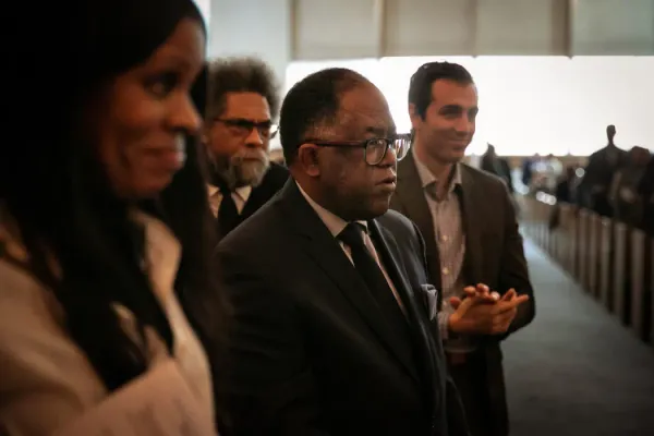 LA Mag: Mark Ridley-Thomas Begins Appeal With an 'Army' of Supporters Standing Behind Him